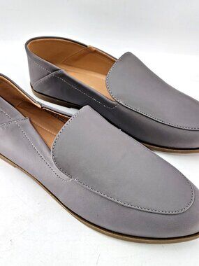 Women’s Gray Faux Leather Comfort Foam Flats Shoes Size 7.5 Medium